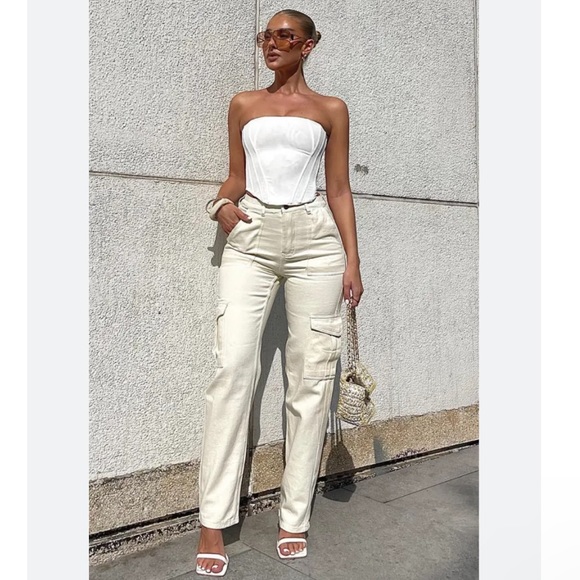 White Fox Boutique Pants - Cargo Pants in Cream
